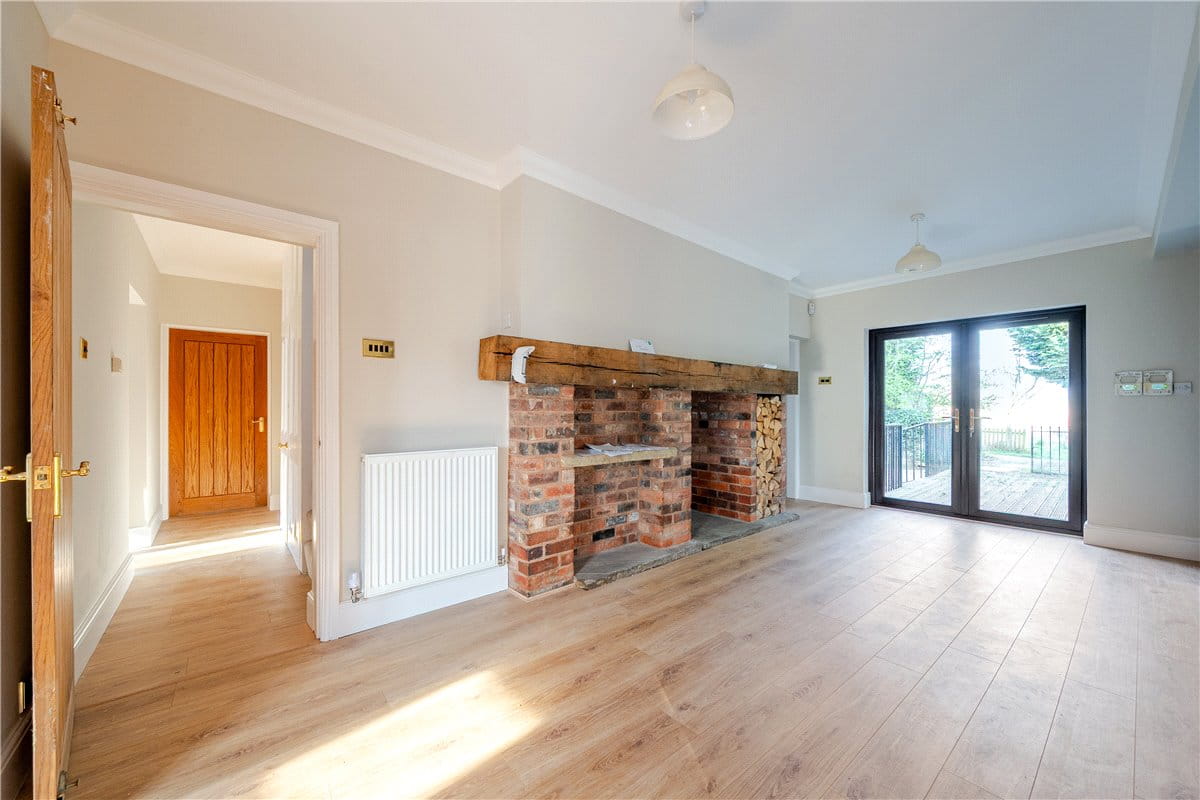 4 bedroom house, Cappers Lane, Lichfield WS14 - Available