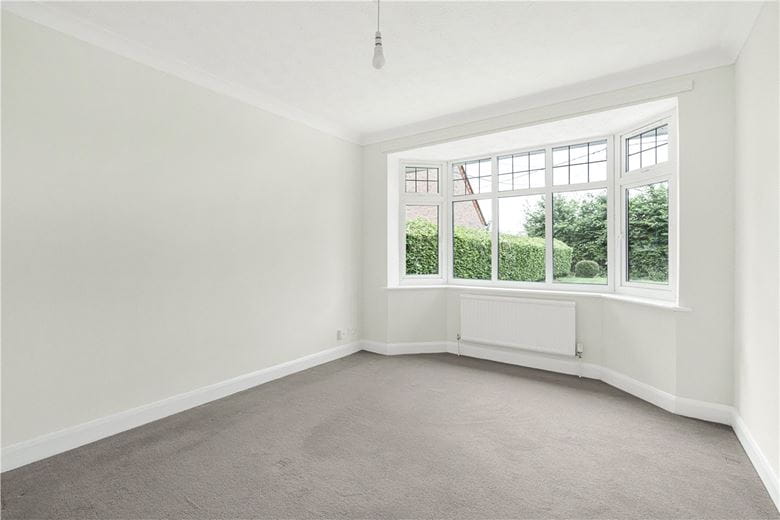 2 bedroom bungalow, Old Risborough Road, Stoke Mandeville HP22 - Let Agreed