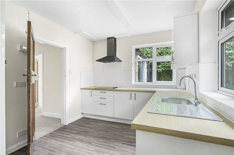 2 bedroom bungalow, Old Risborough Road, Stoke Mandeville HP22 - Let Agreed