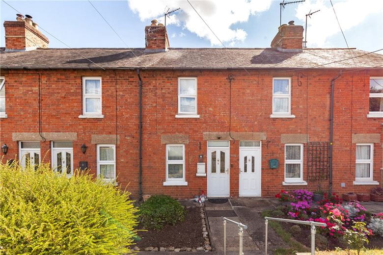 2 bedroom house, Alchester Terrace, Bicester OX26 - Available