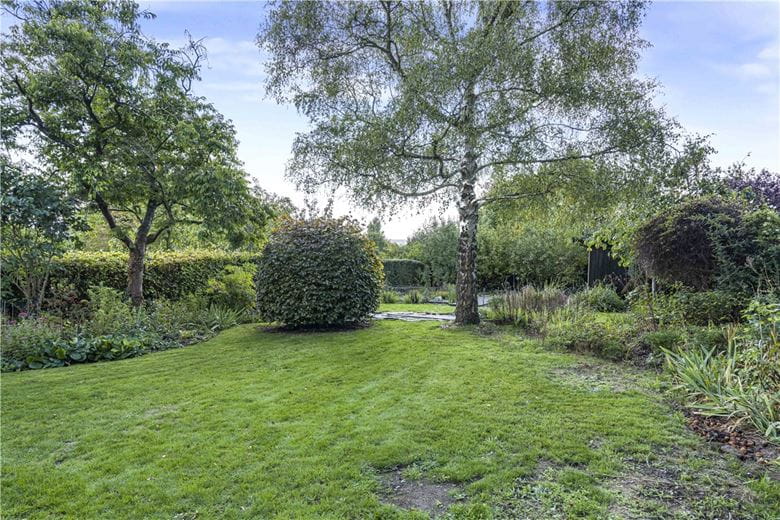 4 bedroom house, New Road, Dinton HP17 - Let Agreed