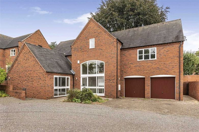 4 bedroom house, The Maltings, Bellamour Way WS15 - Let Agreed