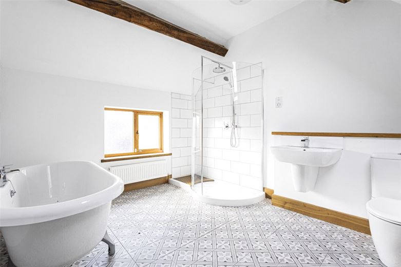 5 bedroom house, Shaw Lane, Kings Bromley DE13 - Let Agreed