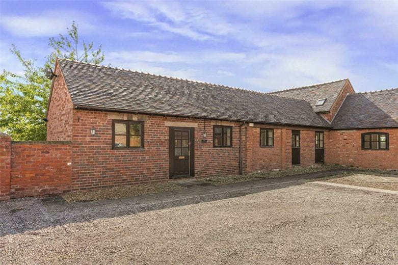 4 bedroom , Mount Farm Barns, Hopton ST18 - Available