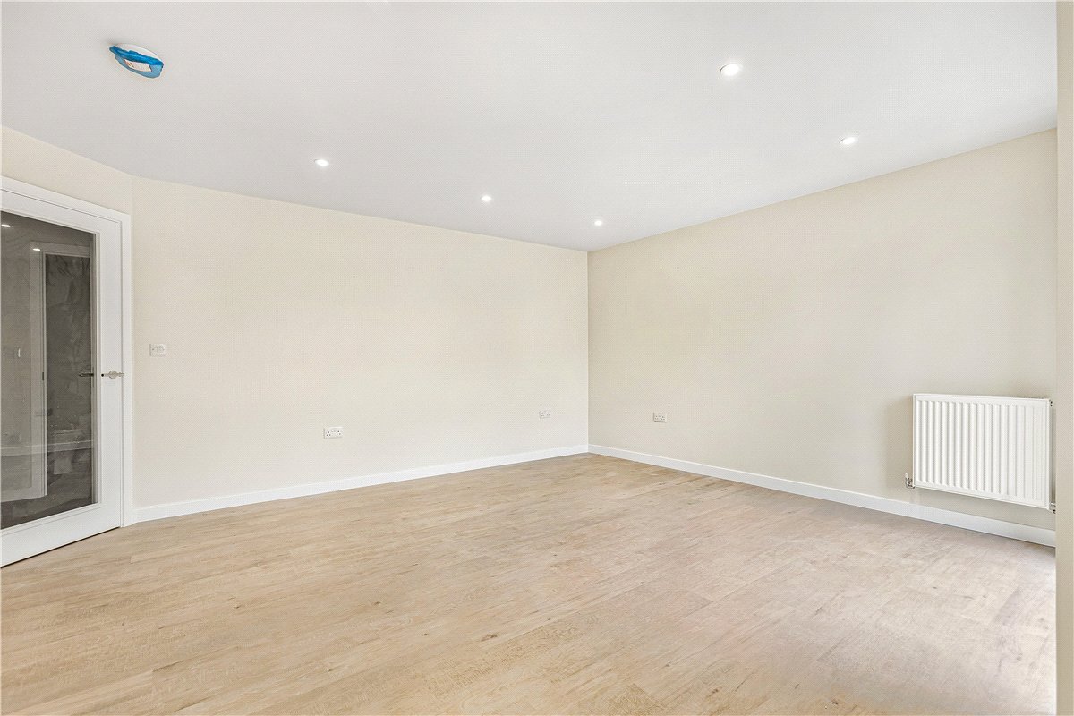 2 bedroom flat, Drayton Road, Abingdon OX14 - Available