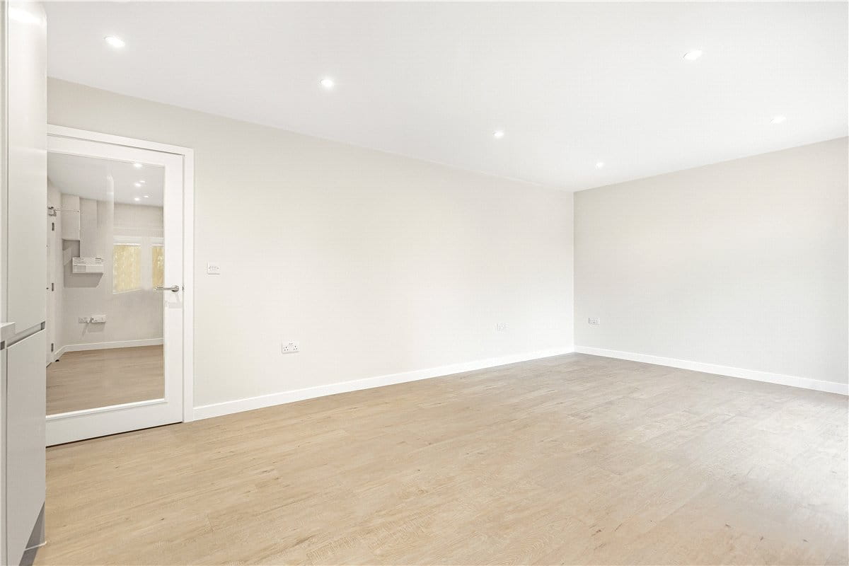 2 bedroom flat, Drayton Road, Abingdon OX14 - Available