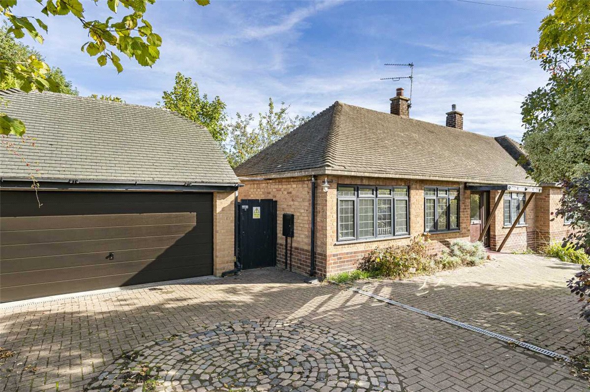 3 bedroom bungalow, Hodgetts Lane, Burton Green CV8 - Let Agreed