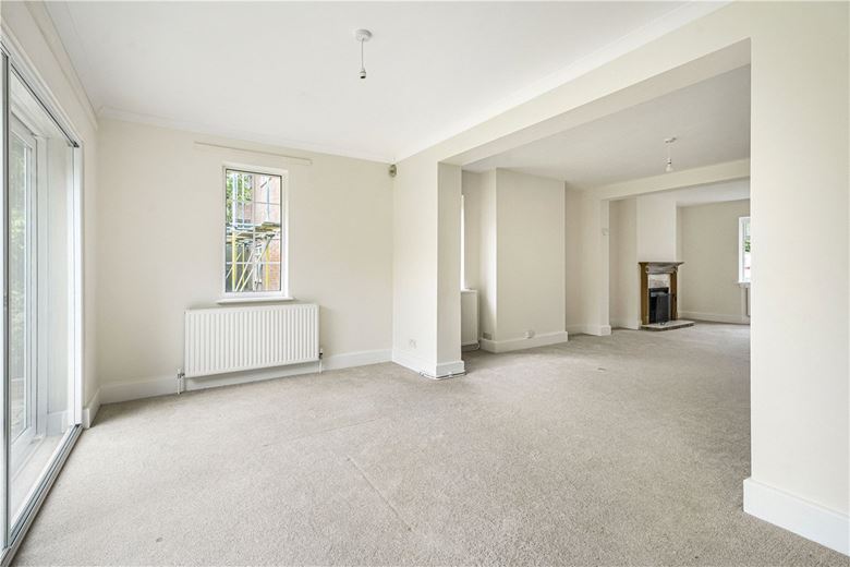 4 bedroom house, Bacombe Lane, Wendover HP22 - Let Agreed