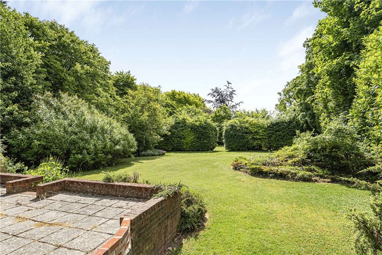 4 bedroom house, Bacombe Lane, Wendover HP22 - Let Agreed