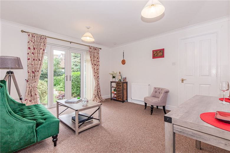 2 bedroom flat, Sunderland Avenue, Oxford OX2 - Available