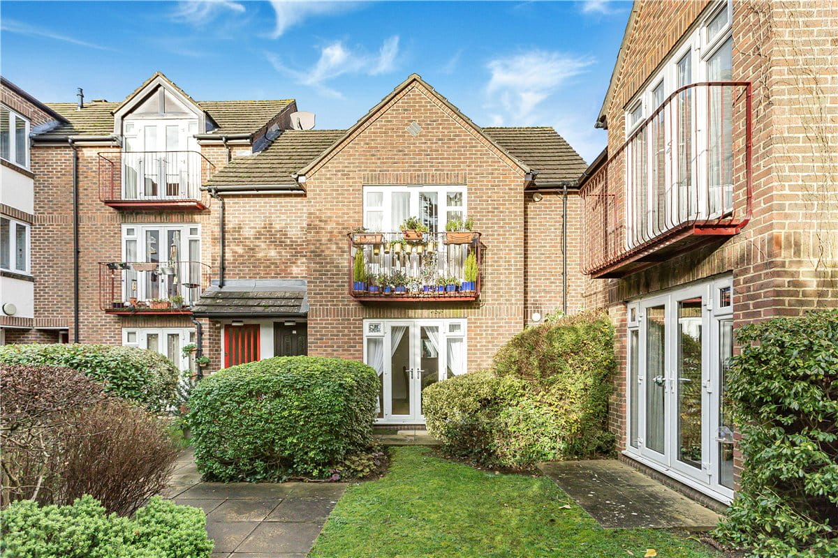 2 bedroom flat, Sunderland Avenue, Oxford OX2 - Available