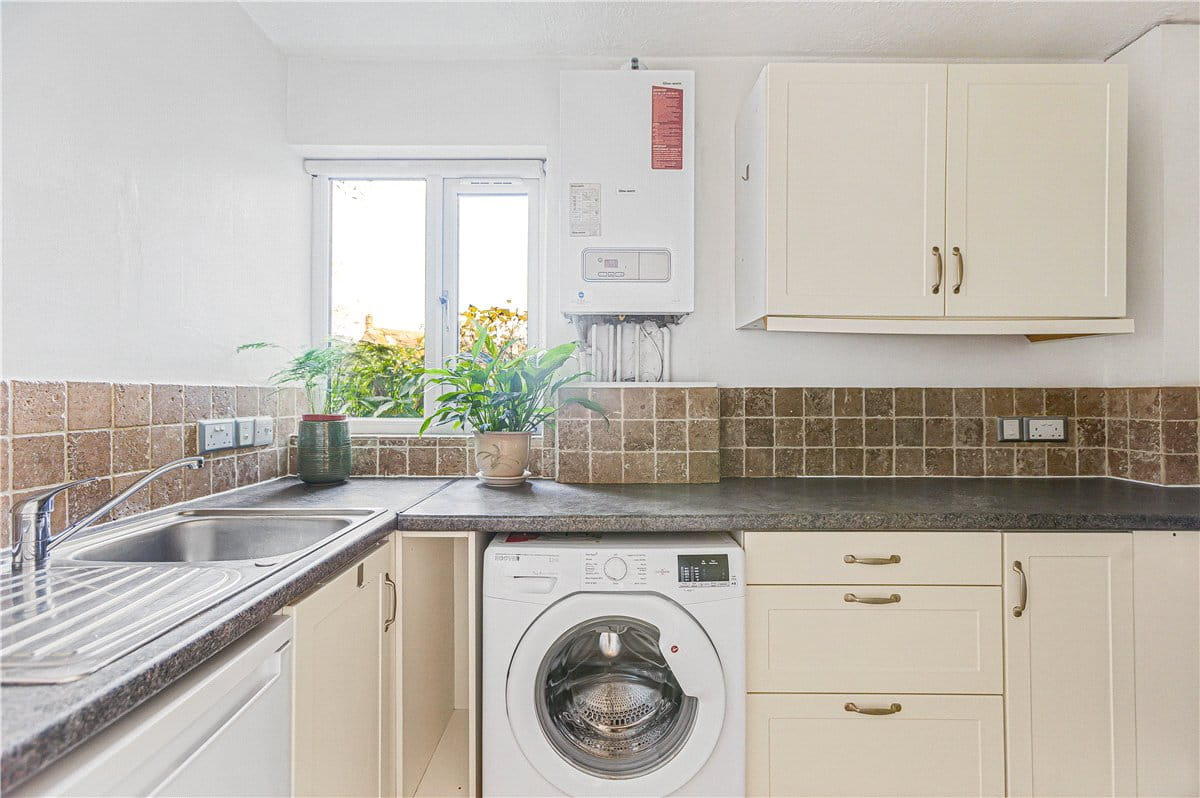 2 bedroom flat, Sunderland Avenue, Oxford OX2 - Available