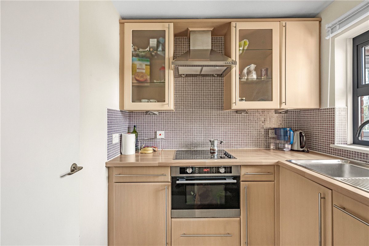 2 bedroom flat, Flat 12, Poets Place, 378 Banbury Road OX2 - Let Agreed