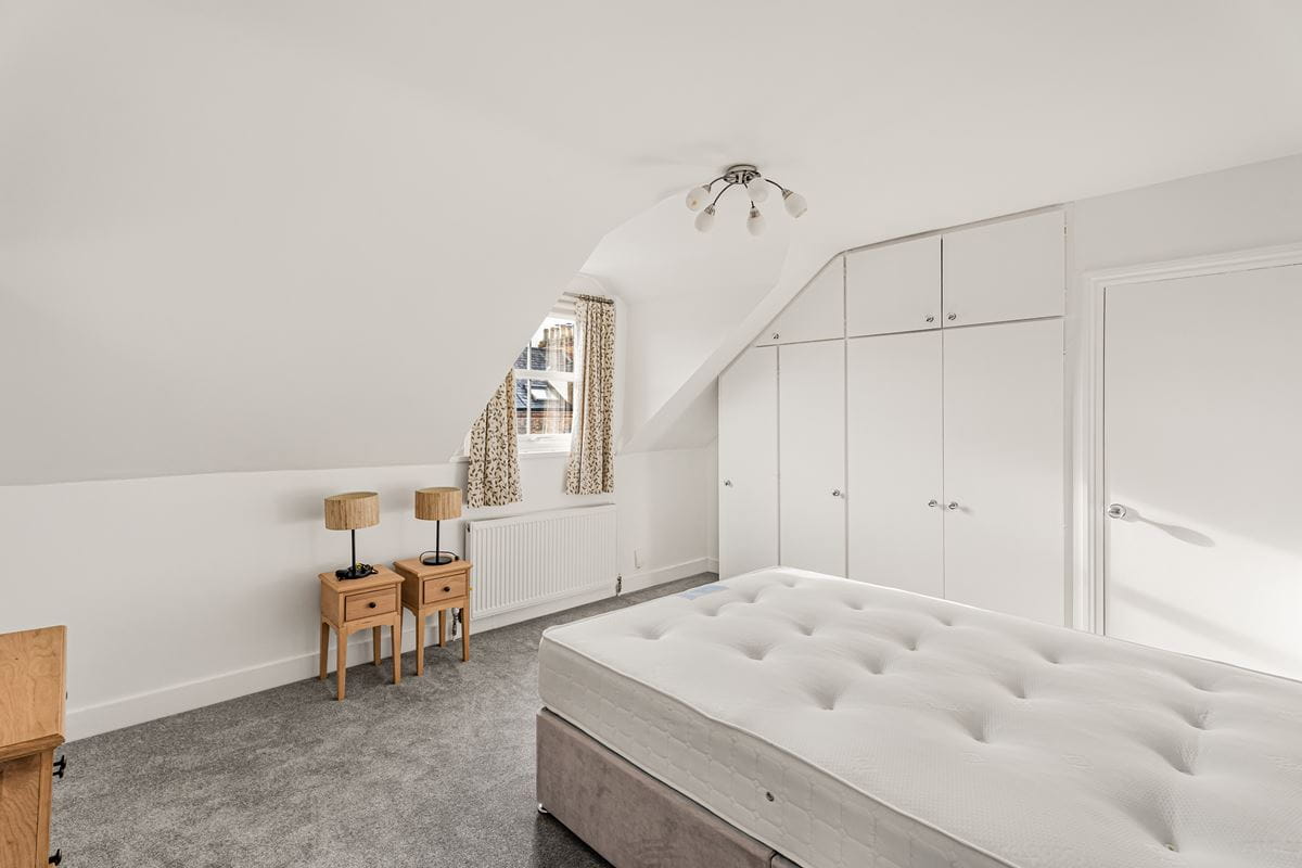 1 bedroom flat, Walton Crescent, Oxford OX1 - Let Agreed