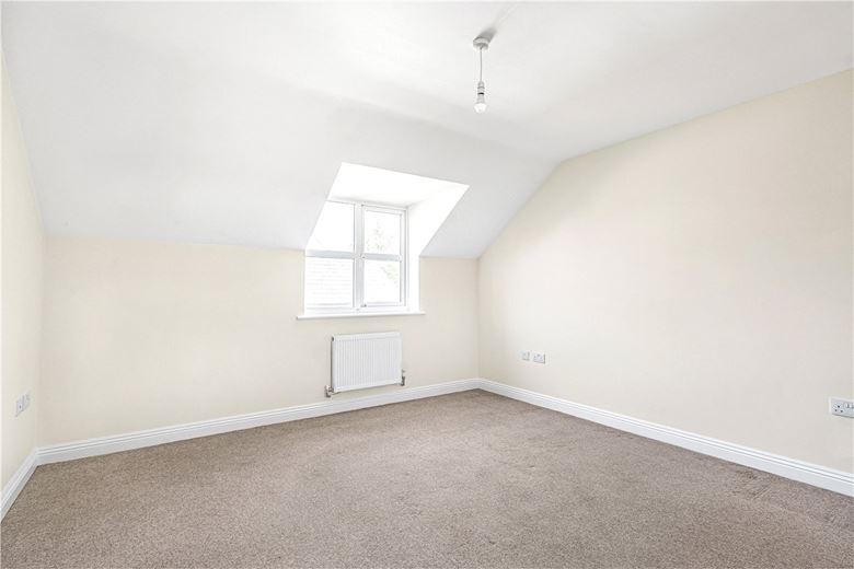 4 bedroom house, Thurgaton Way, Newton DE55 - Available