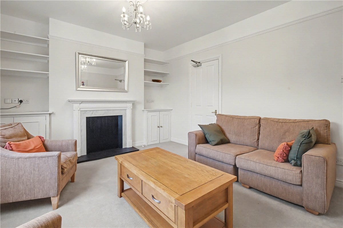 1 bedroom flat, Walton Street, Oxford OX2 - Let Agreed
