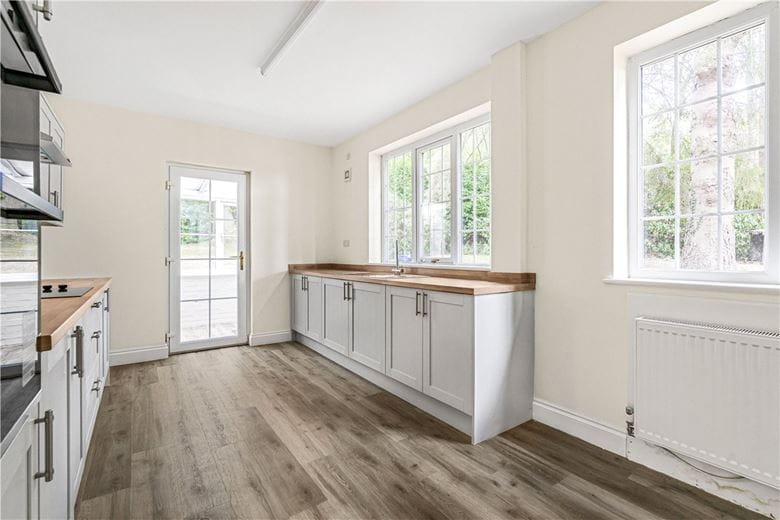 2 bedroom bungalow, Birch Tree Lane, Whitmore ST5 - Let Agreed