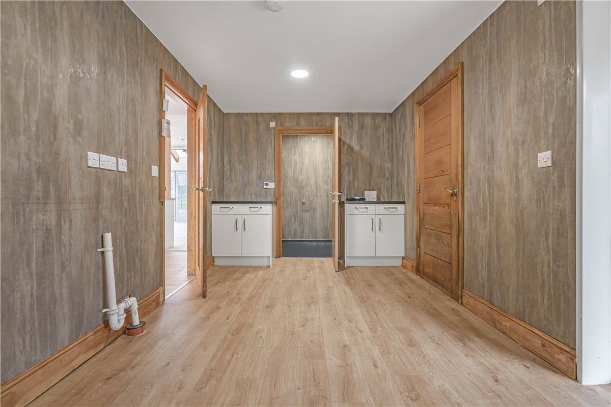 6 bedroom , Skirsgill Lane, Eamont Bridge CA10 - Available