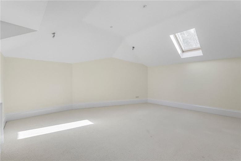 5 bedroom house, Darnford Lane, Lichfield WS14 - Available