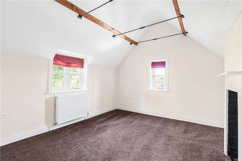 2 bedroom cottage, Great Hampden, Great Missenden HP16 - Available