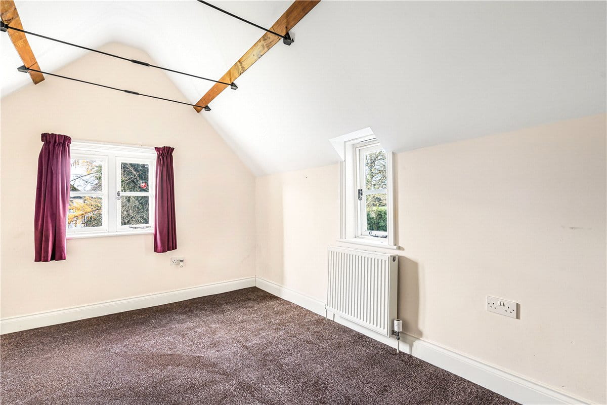 2 bedroom cottage, Great Hampden, Great Missenden HP16 - Available