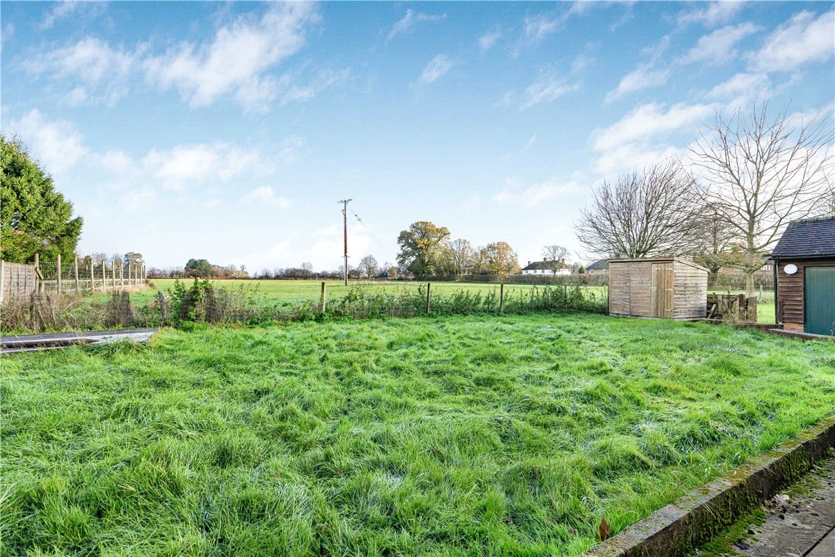 2 bedroom cottage, Great Hampden, Great Missenden HP16 - Let Agreed