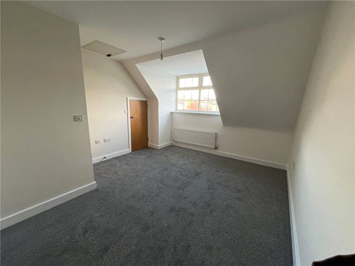 3 bedroom house, Comelybank Drive, Mexborough S64 - Available