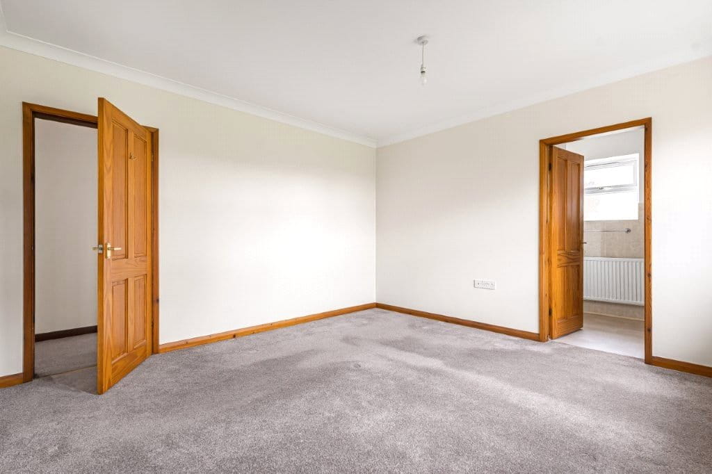 3 bedroom bungalow, Woodthorpe Road, Shuttlewood S44 - Let Agreed