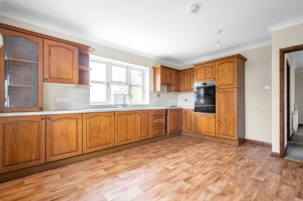 3 bedroom bungalow, Woodthorpe Road, Shuttlewood S44 - Let Agreed