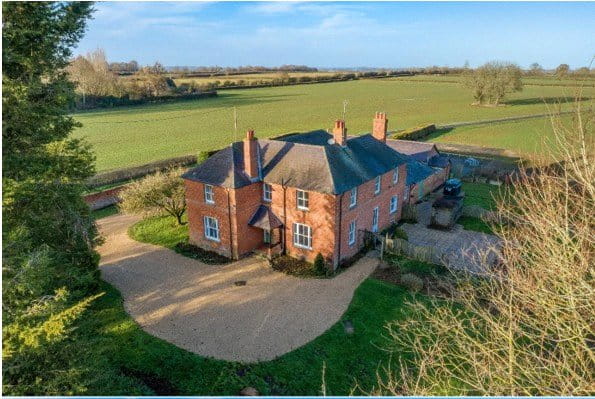 5 bedroom house, Clifton Road, Deddington OX15 - Available
