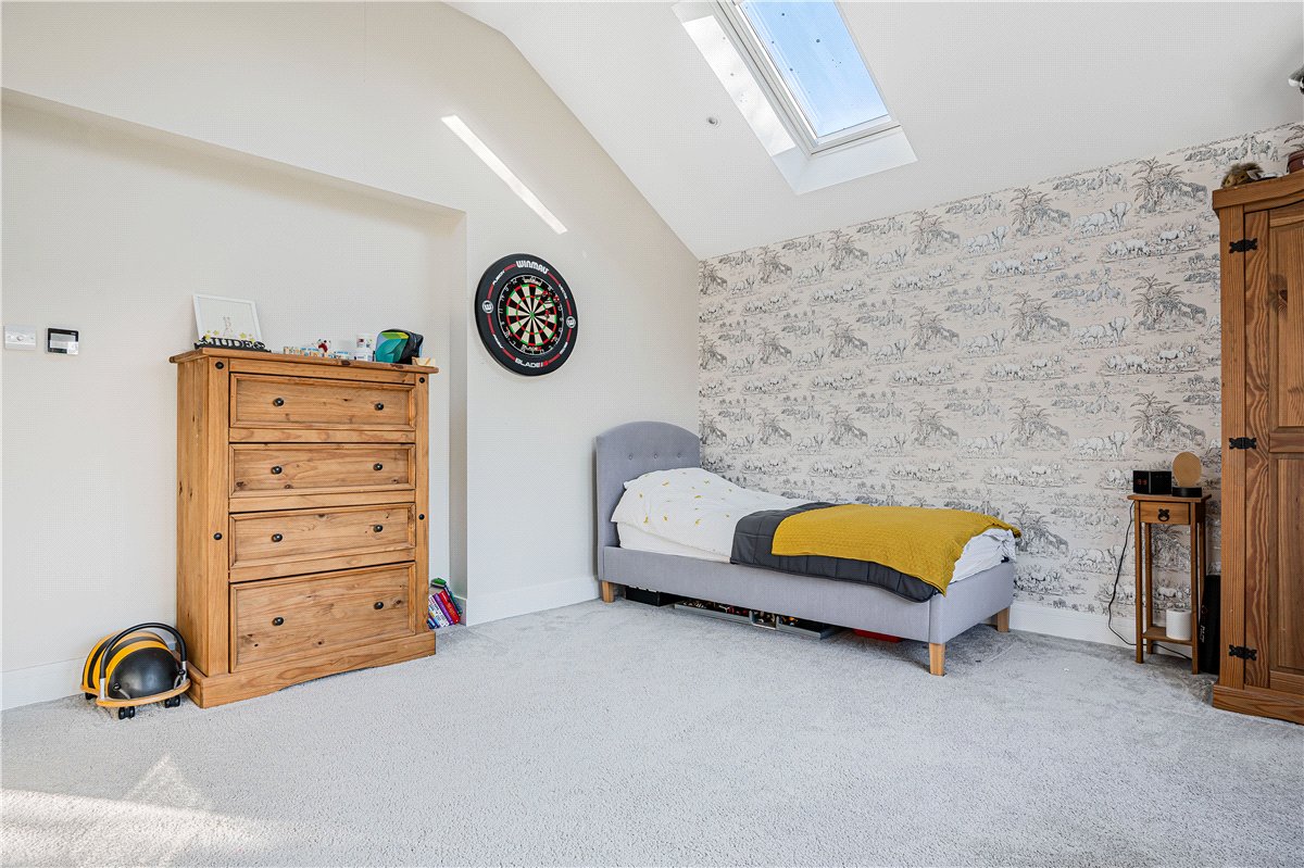 4 bedroom house, The Cleave, Harwell OX11 - Available