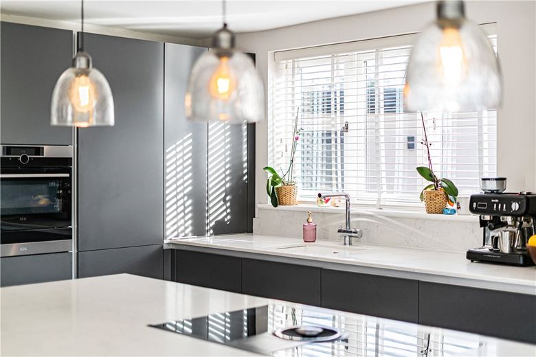 4 bedroom house, The Cleave, Harwell OX11 - Available