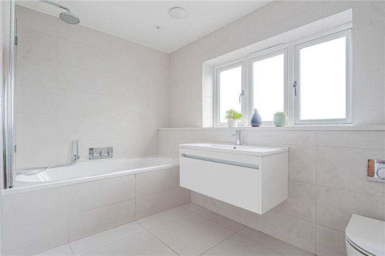 4 bedroom house, The Cleave, Harwell OX11 - Available