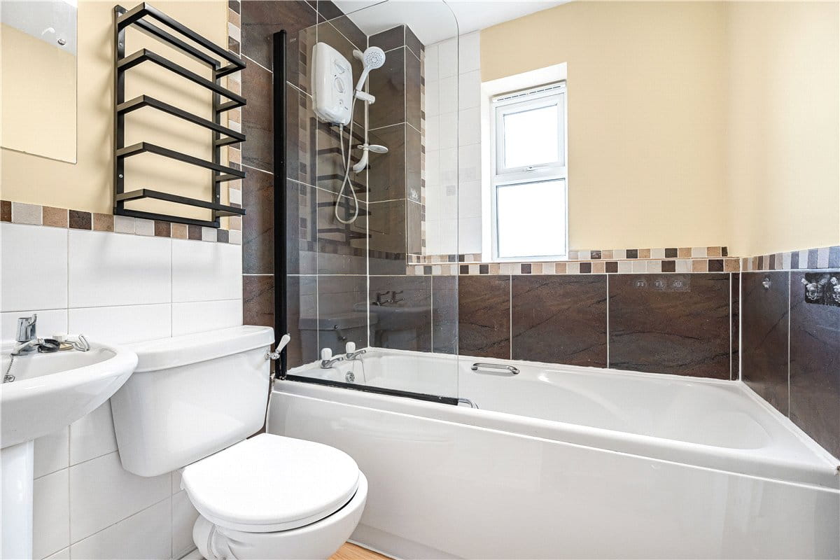 2 bedroom house, Hamilton Close, Bicester OX26 - Let Agreed