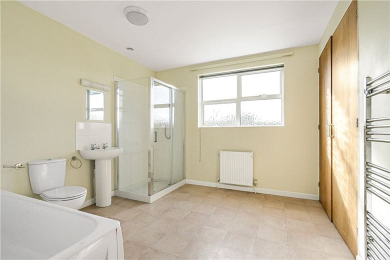 4 bedroom house, Enstone Road, Westcote Barton OX7 - Available