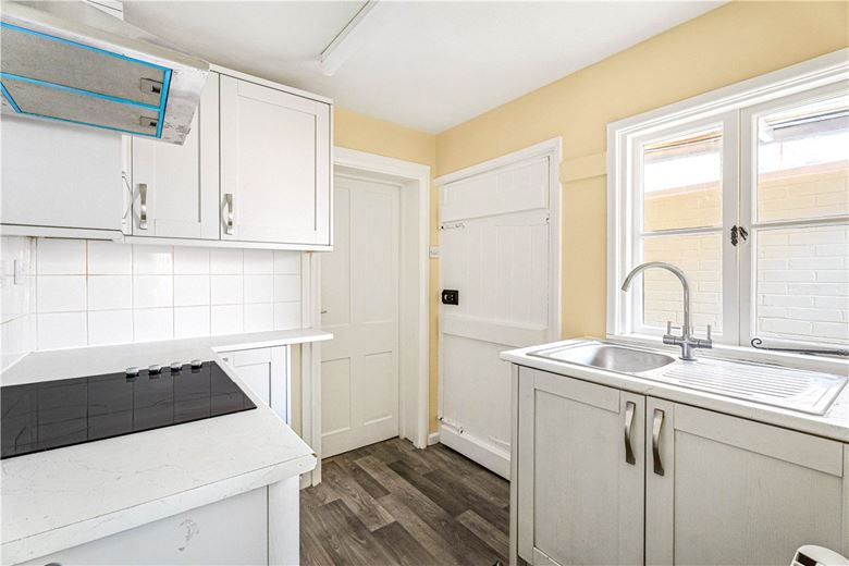 2 bedroom house, Alchester Terrace, Bicester OX26 - Available