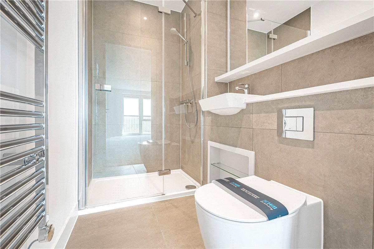 3 bedroom flat, Munda Way, Oxford OX2 - Available