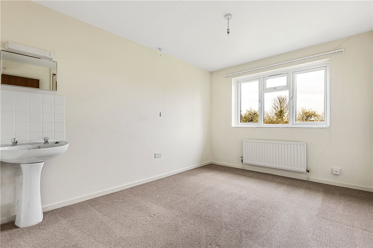 4 bedroom house, Great Coxwell, Faringdon SN7 - Available