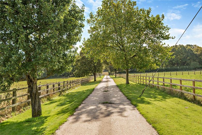  bedroom development plot, Tring, Buckinghamshire HP23 - Available