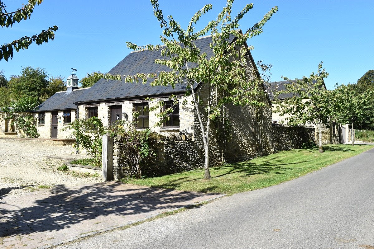 2.3 acres House, Fordwells, Witney OX29 - Available
