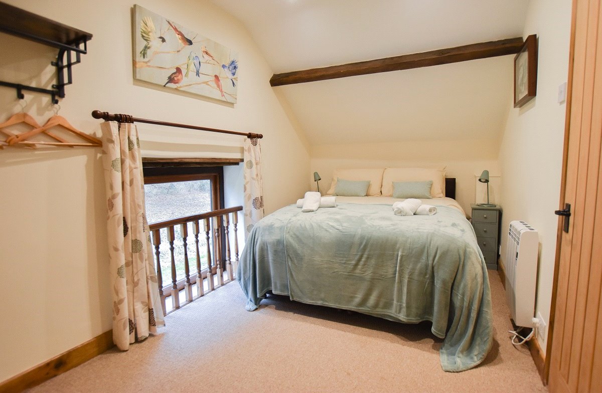 2.3 acres House, Fordwells, Witney OX29 - Available