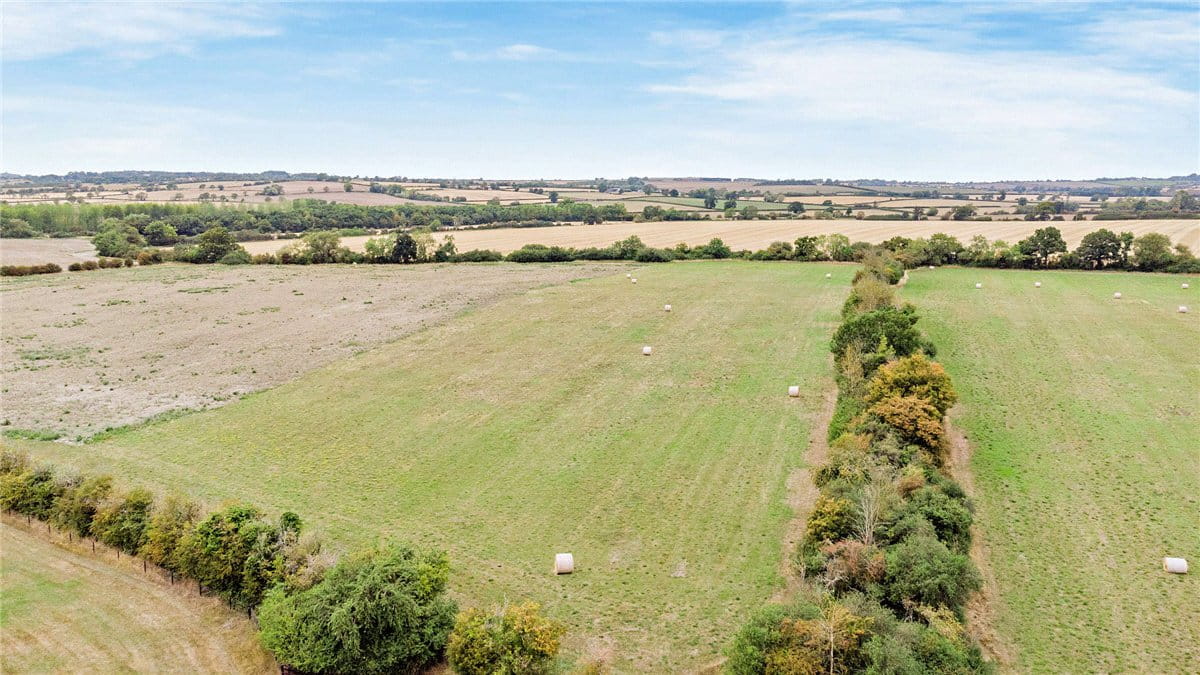 83.7 acres Land, Aston Abbotts, HP22 - Available