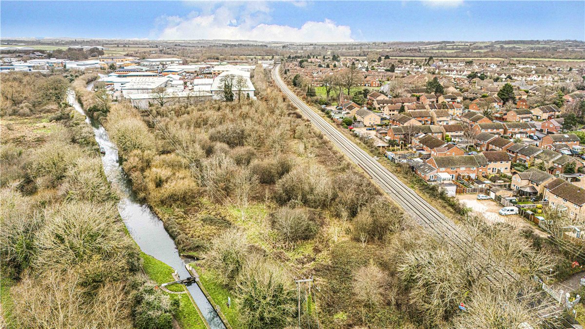 5.9 acres Land, Langford Locks, OX5 - Sold