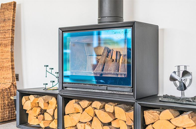 3 acres House, Stourport Road, Great Witley WR6 - Available