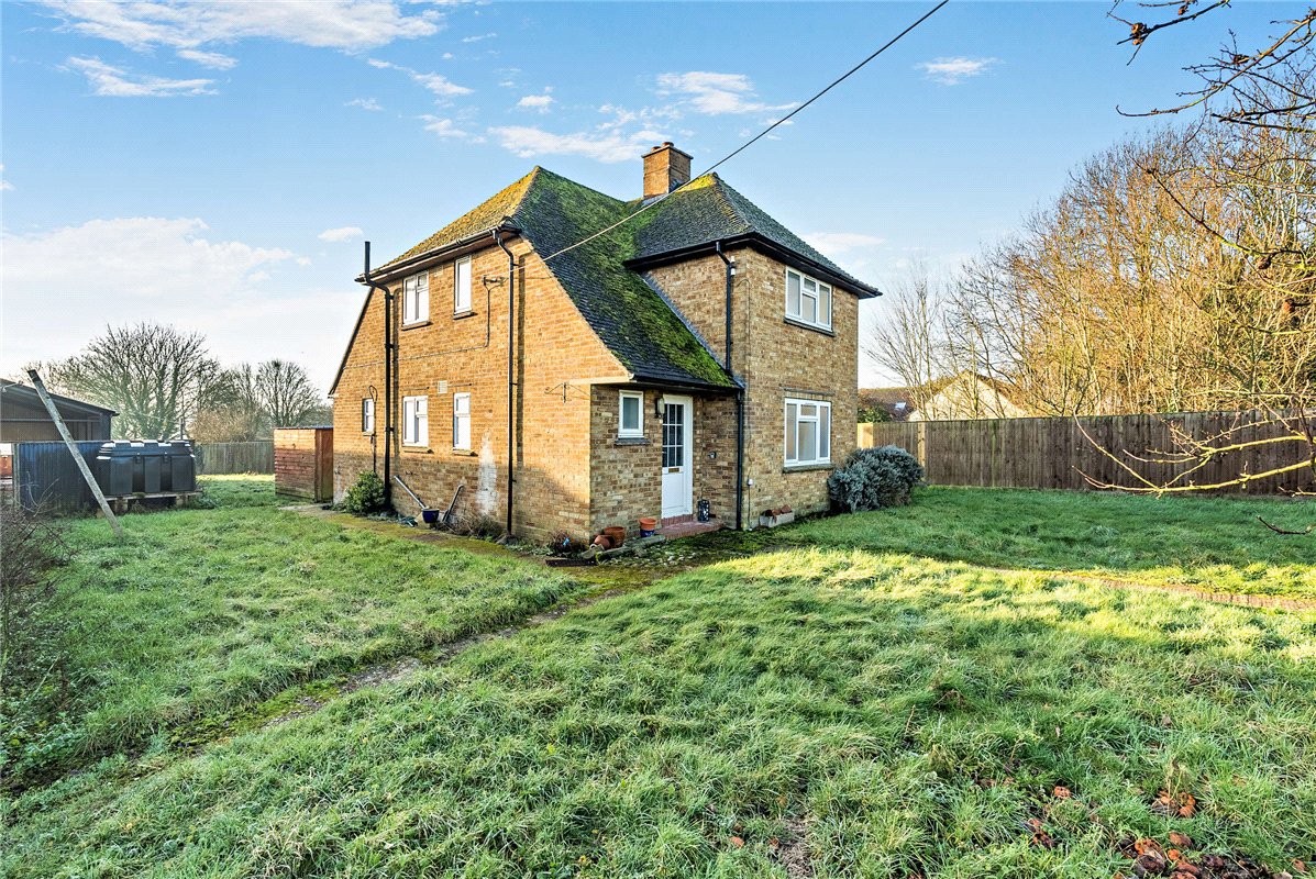  Farm, Aston Road, Haddenham HP17 - Available