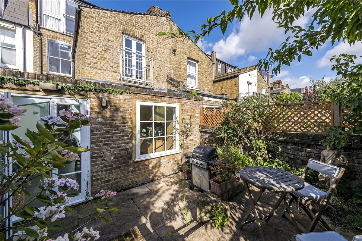 4 bedroom house, Alderville Road, London SW6