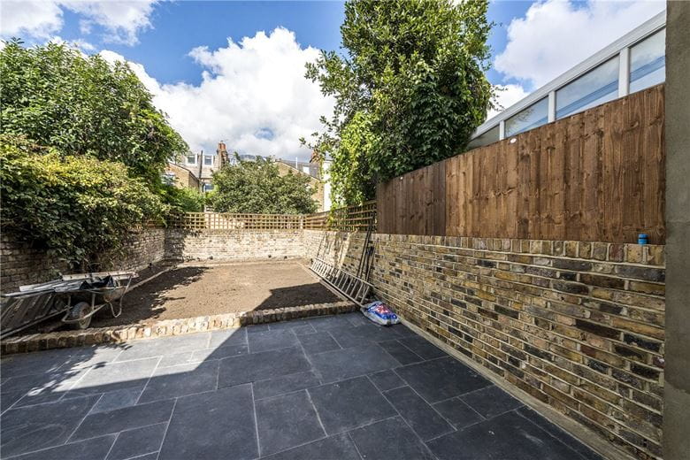 5 bedroom house, Wardo Avenue, London SW6 - Let Agreed