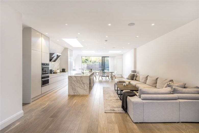 6 bedroom house, Stevenage Road, London SW6 - Under Offer