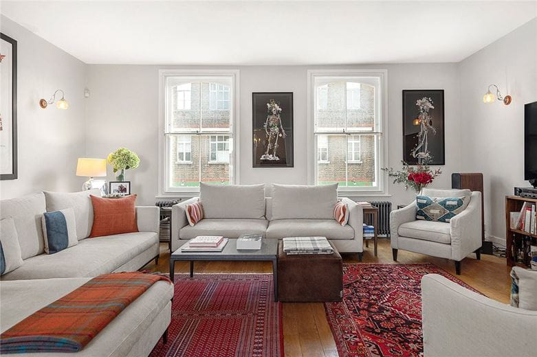 4 bedroom flat, Parsons Green Lane, London SW6 - Let Agreed