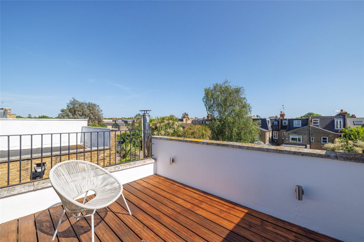 5 bedroom house, Queensmill Road, London SW6